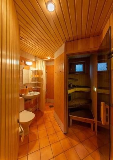 Фото номера Апартаменты с сауной Отель Padu Hotell г. Кярдла 5